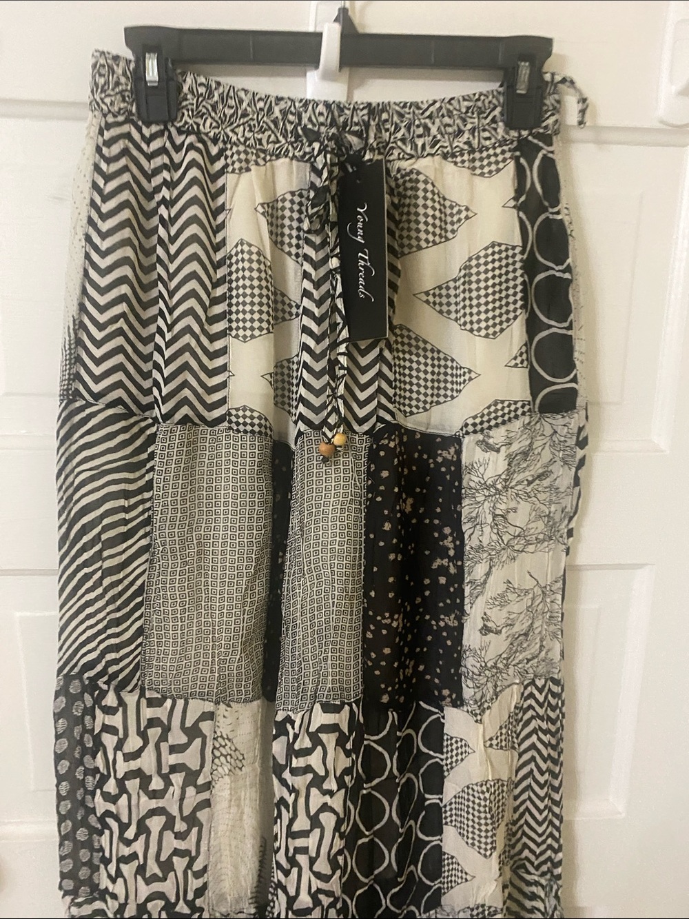 NWT Young Threads Patchwork Wide Leg Pants - Large - Picture 4 of 9